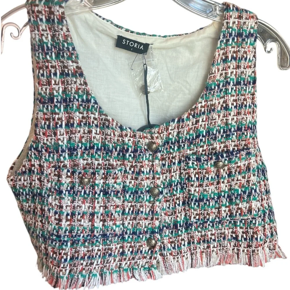 Storia Preppy Crop Tweed Button Up Vest Size: Large - Picture 2 of 5